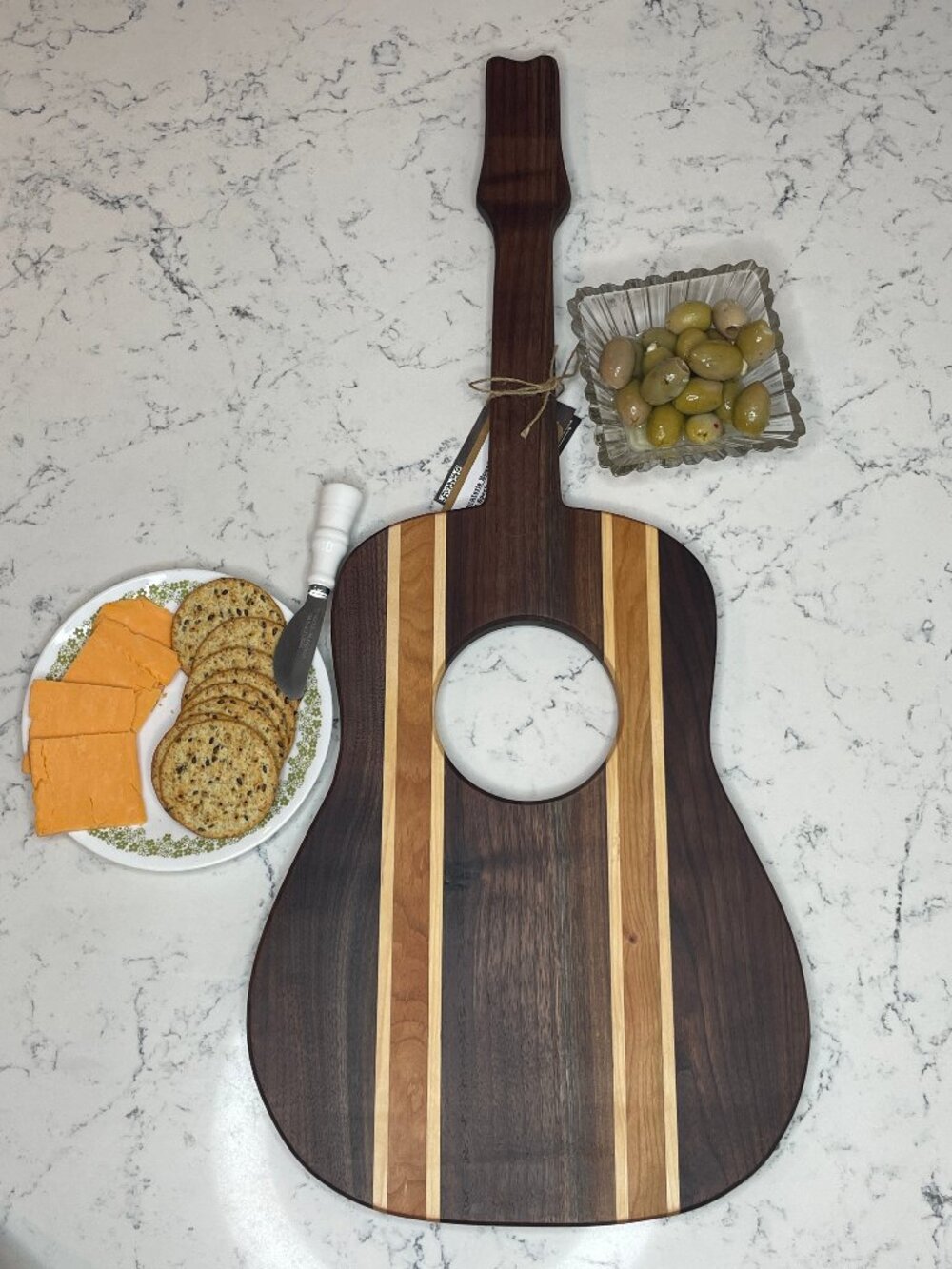 “Guitar’”-erie Board – Acoustic Guitar w/ Dipping Bowl (Walnut w/ Maple/Cherry)